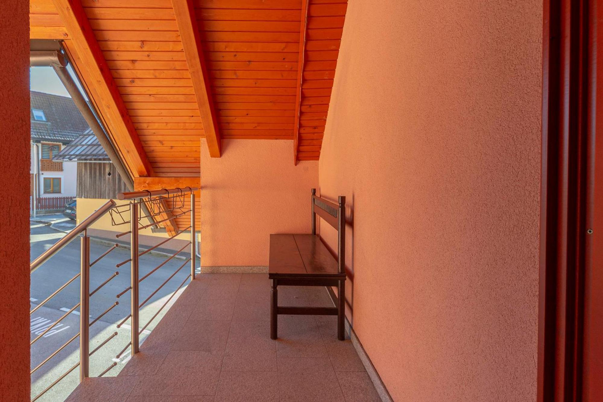 Apartment Pr' Kavac Ратече Экстерьер фото