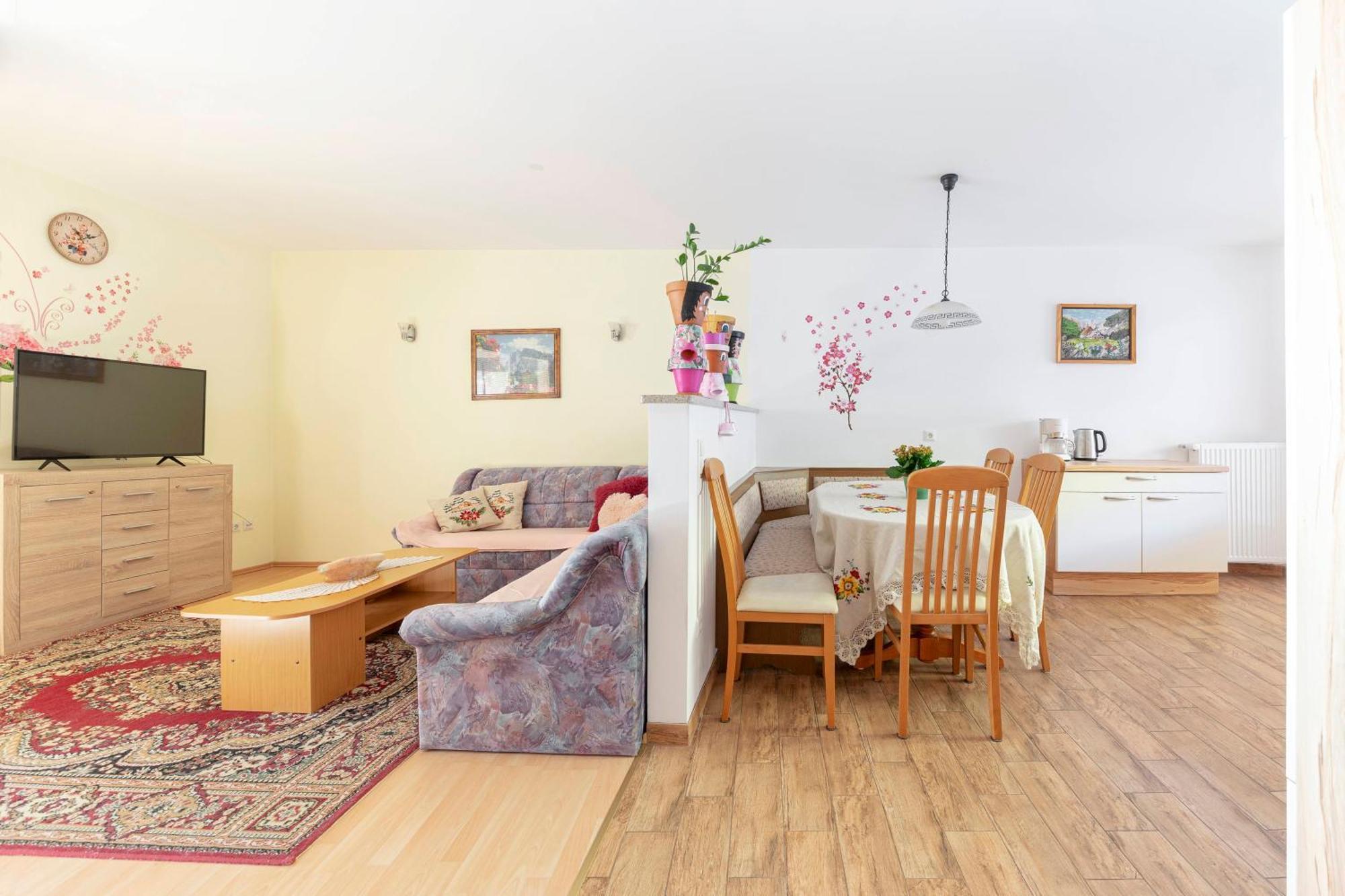 Apartment Pr' Kavac Ратече Экстерьер фото